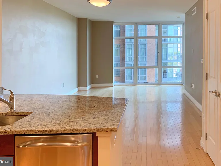 8220 Crestwood Heights Dr #718 — Photo 6