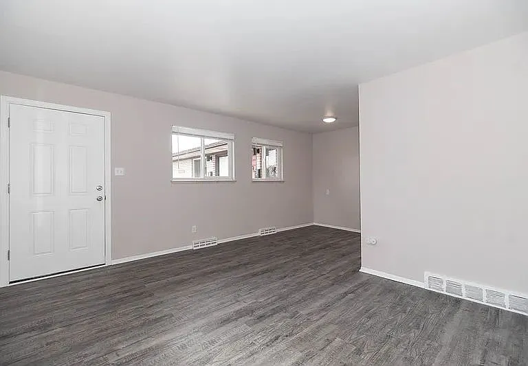 1 bed, 1.0 bath, 525 sqft, $1,125 — Photo 3