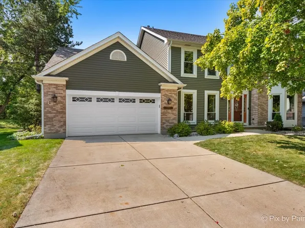 26W645 Lindsey Ave, Winfield, IL 60190