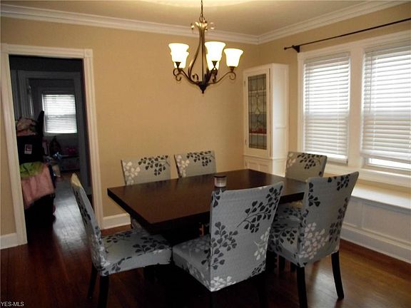 4th image of 6313 Farnsworth Dr