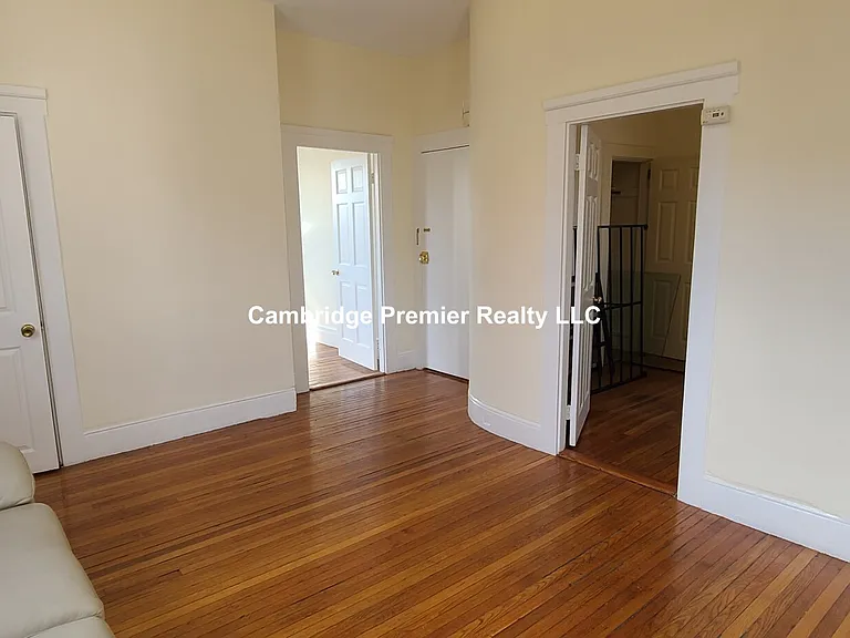 543 Broadway #2 — Photo 13
