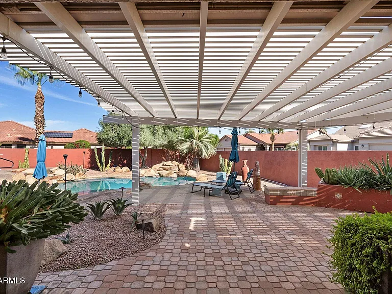 10060 E Emerald Dr — Photo 27
