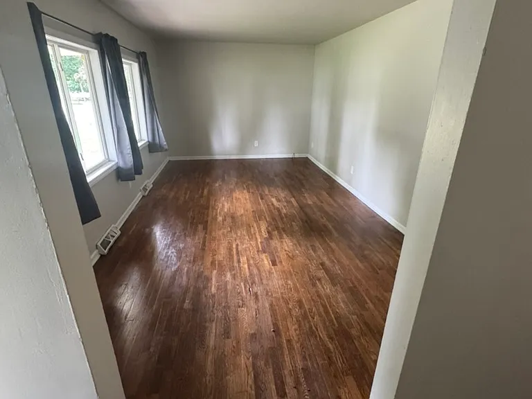 89 Woodward Dr — Photo 12