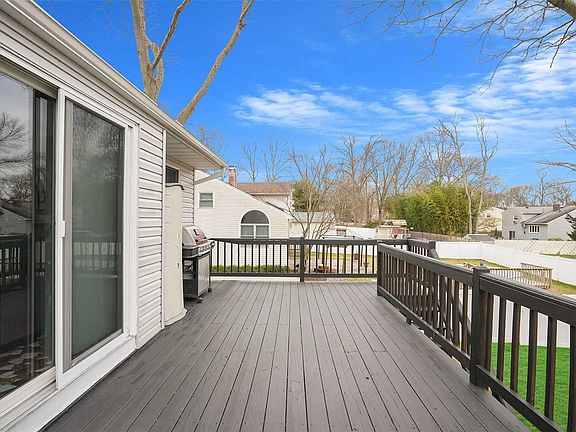 5th image of 137 Avenue B