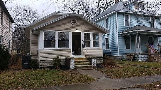 2nd image of 620 W Wolf Ave
