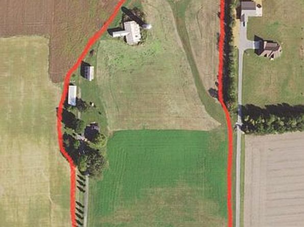 2600 State Line Rd W, Hazel, KY 42049