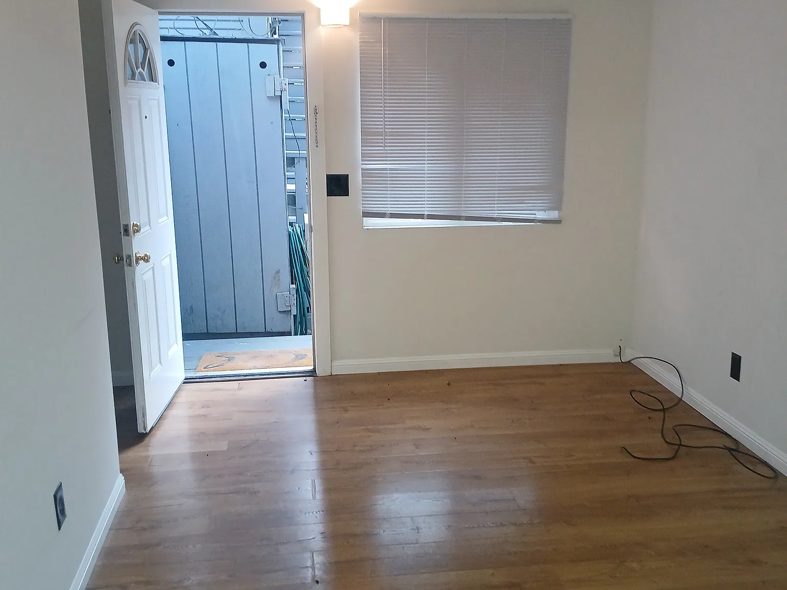 2401 Ward St — Photo 4