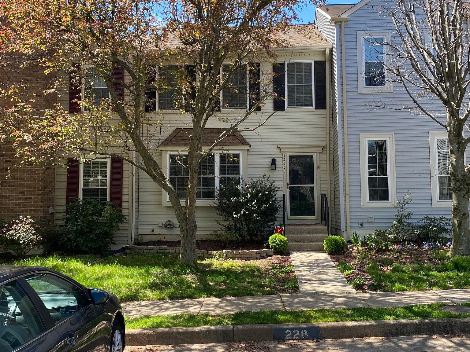 13669 Barren Springs Ct, Centreville, VA 20121 | Zillow