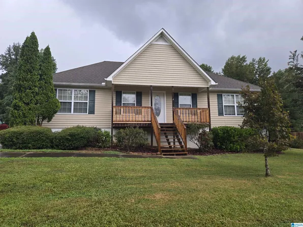 729 Deans Ferry Rd, Hayden, AL 35079