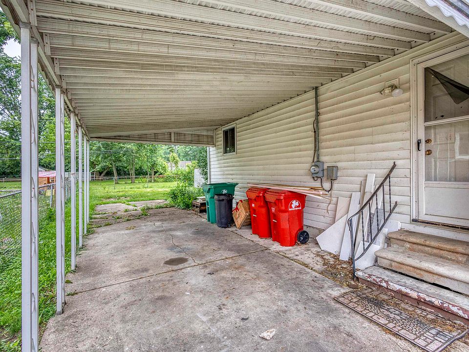 14846 Stephens Dr, Eastpointe, MI 48021 | MLS #50216047 | Zillow