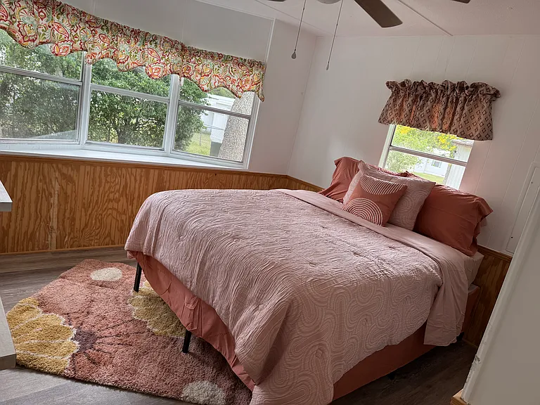 12136 Fairway Ave — Photo 7