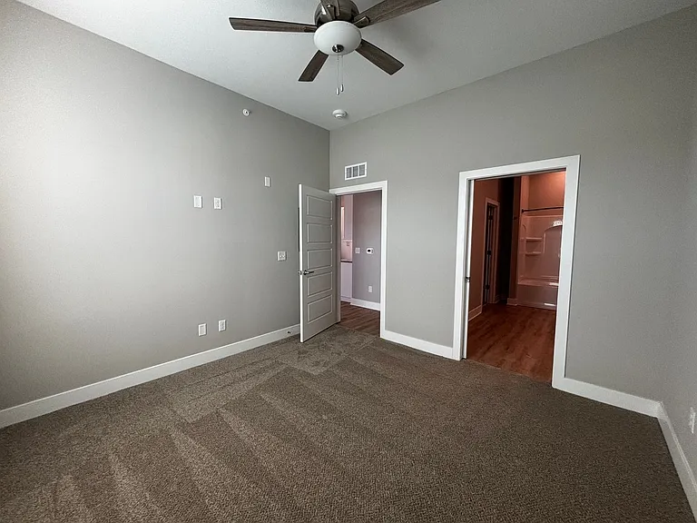 5808 Nall Ave — Photo 29