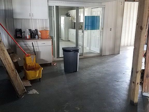 3rd image of 1003 Cove Park Blvd