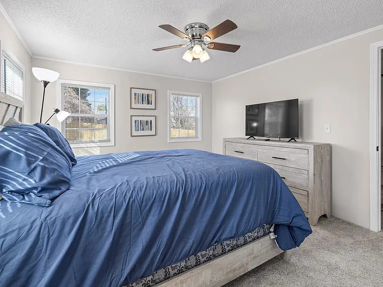 110 Couch St — Photo 13