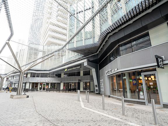 2nd image of 20 Richardson St #1808
