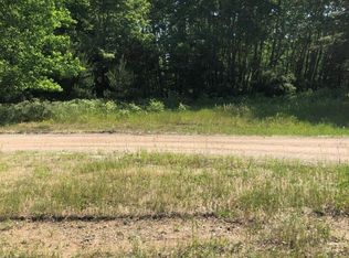 8476 Windsor Dr, Stanwood, MI 49346