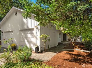 8513 139th Ave NE, Redmond, WA 98052