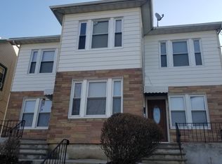 18 Chestnut Ave, Irvington, NJ 07111