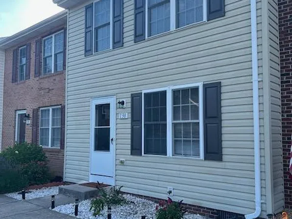138 Kadies Ln, Edinburg, VA 22824