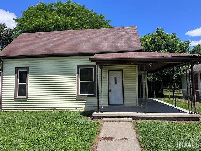 2 bed, 1.0 bath, 1196 sqft, $800 — Photo 2