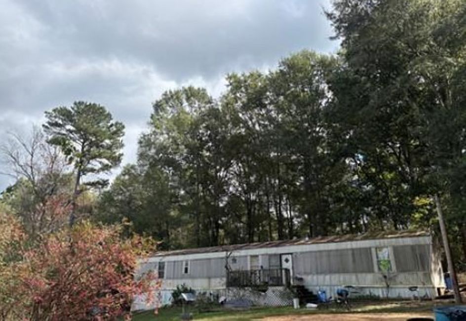 2nd image of 128 Johnson Rd