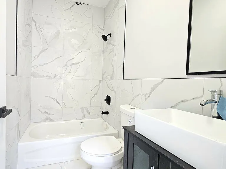 226 Roseville Ave #SA5 — Photo 7