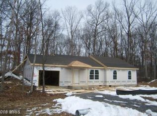 115 Wallace Ave, Inwood, WV