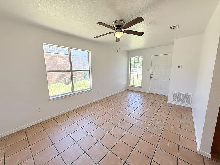 1814 S FM 116 #A — Photo 5