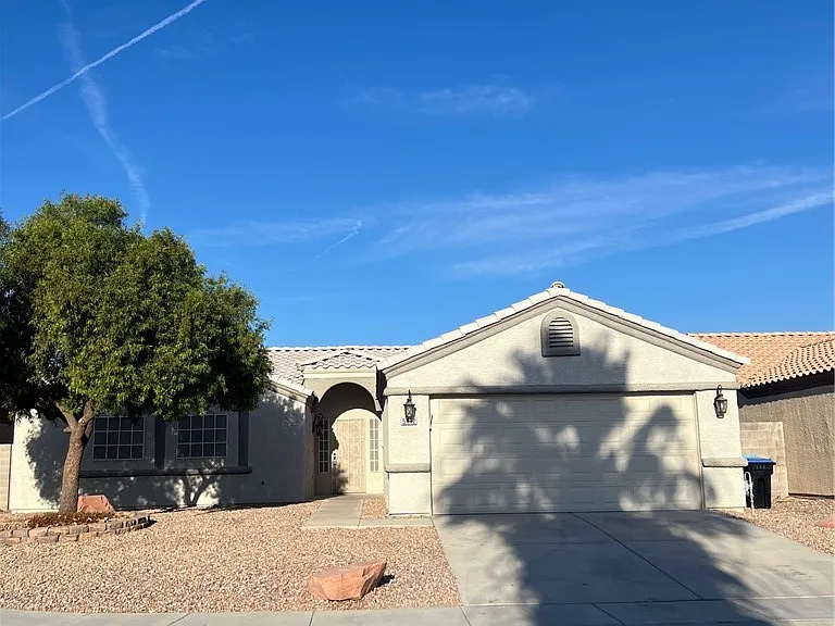 5412 Lavender Ct — Photo 1