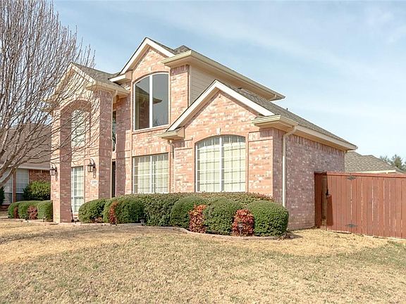 2nd image of 2301 Pittner Ln