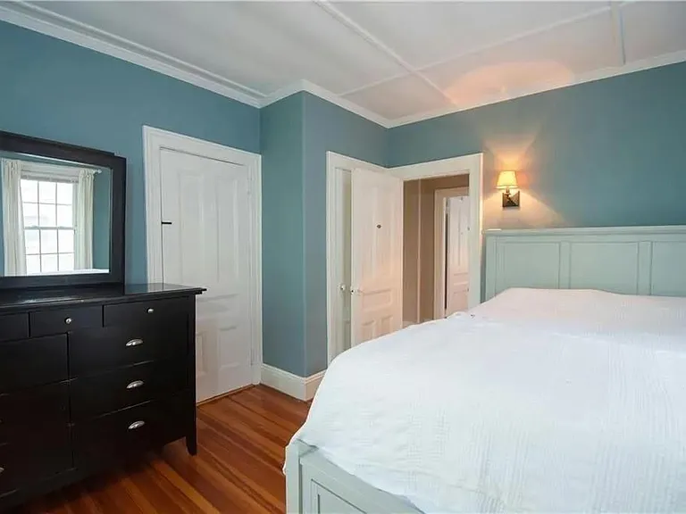20 Carroll Ave — Photo 12