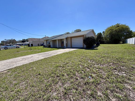 3rd image of 12258 Foothill St