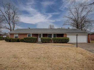 209 Sheraton Dr, Belleville, IL