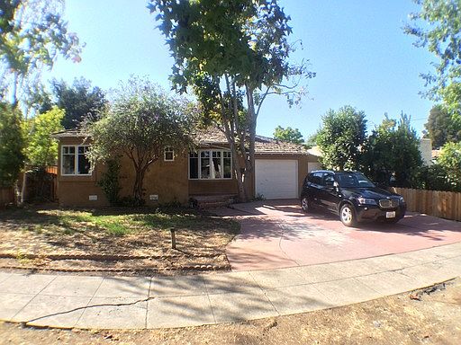 1st image of 571 S Frances St