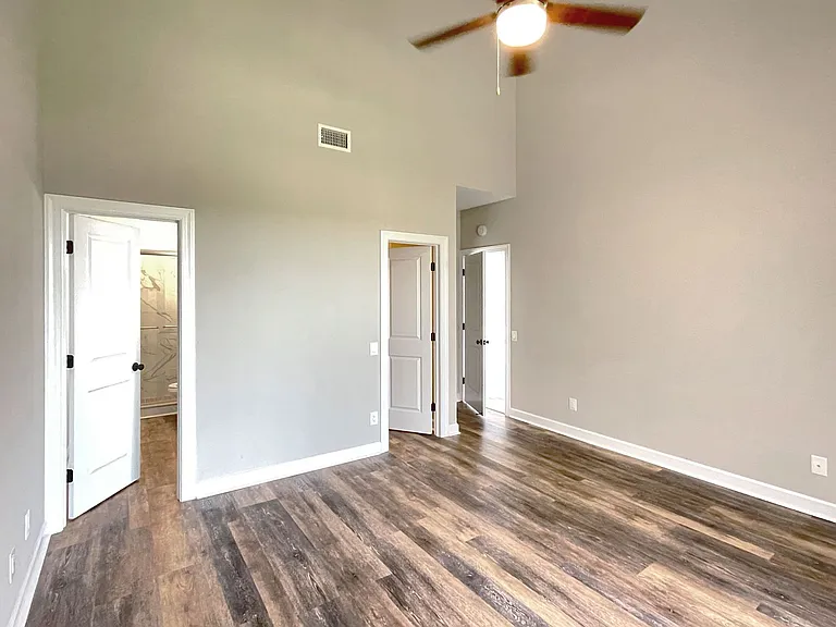 415 Laurel Cove Way — Photo 7
