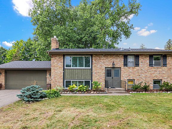 2nd image of 5616 Highwood Dr