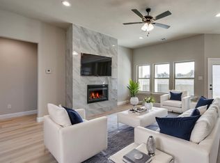 350 E Lamar St, Palmer, TX 75152