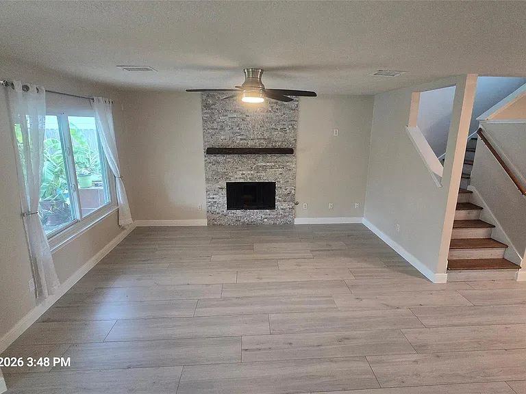 7239 Foxbrook Dr — Photo 4