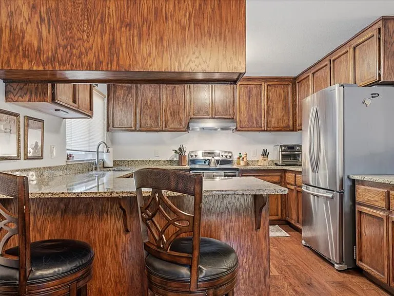 349 Almond Way — Photo 8