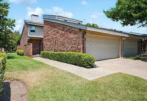 12446 Montego Plz Photo 1