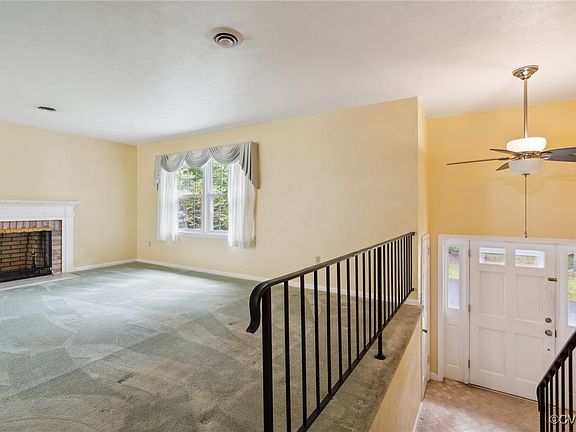 4th image of 4190 Dogwood Dr