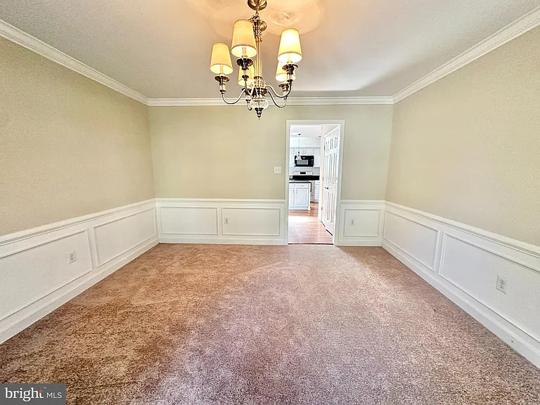 21326 Thimbleweed Ct — Photo 4