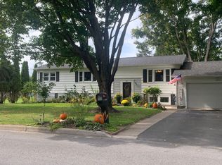 1 Rushton Dr, Canton, NY 13617