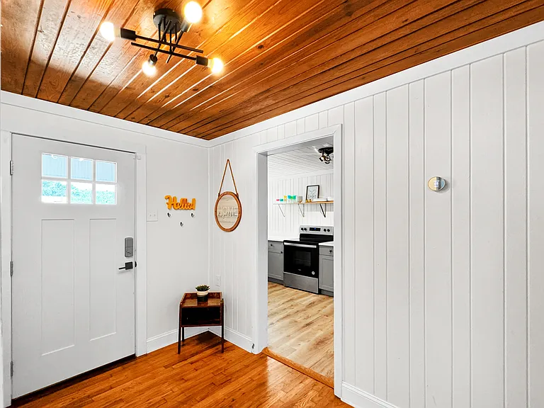 1666 W Intendencia St #B — Photo 25