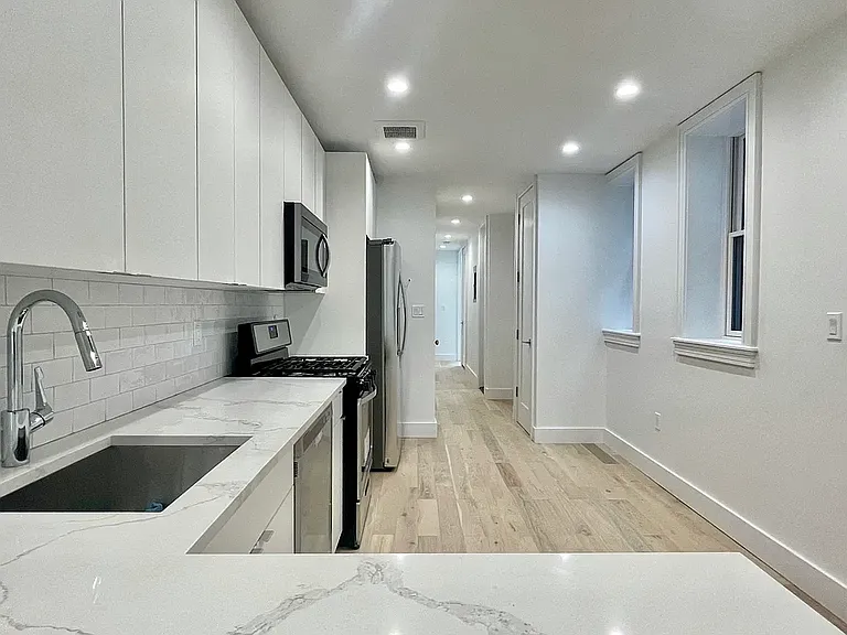 1793 Bedford Ave #2L — Photo 5
