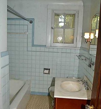 3rd image of 7044 Woodland Ave