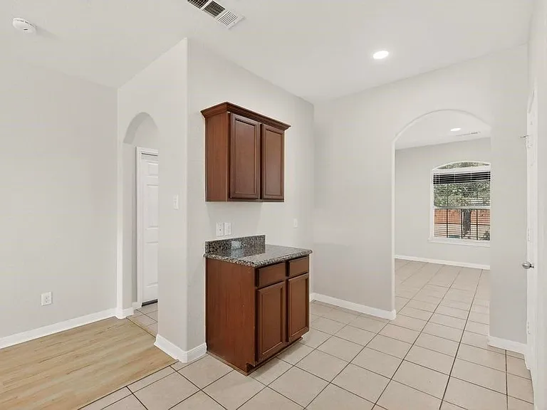 412 Riverbed Dr #412 — Photo 17