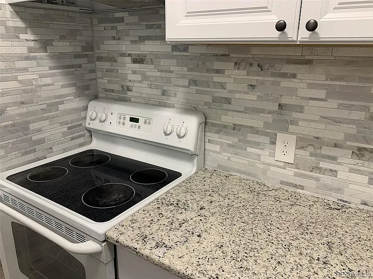 7625 E Quincy Ave #101 — Photo 11