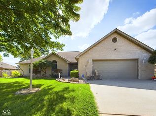 867 Deerfield Rd, Anderson, IN 46012