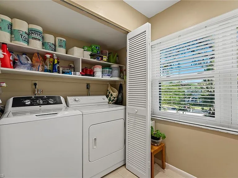 1055 Forest Lakes Dr #E209 — Photo 19